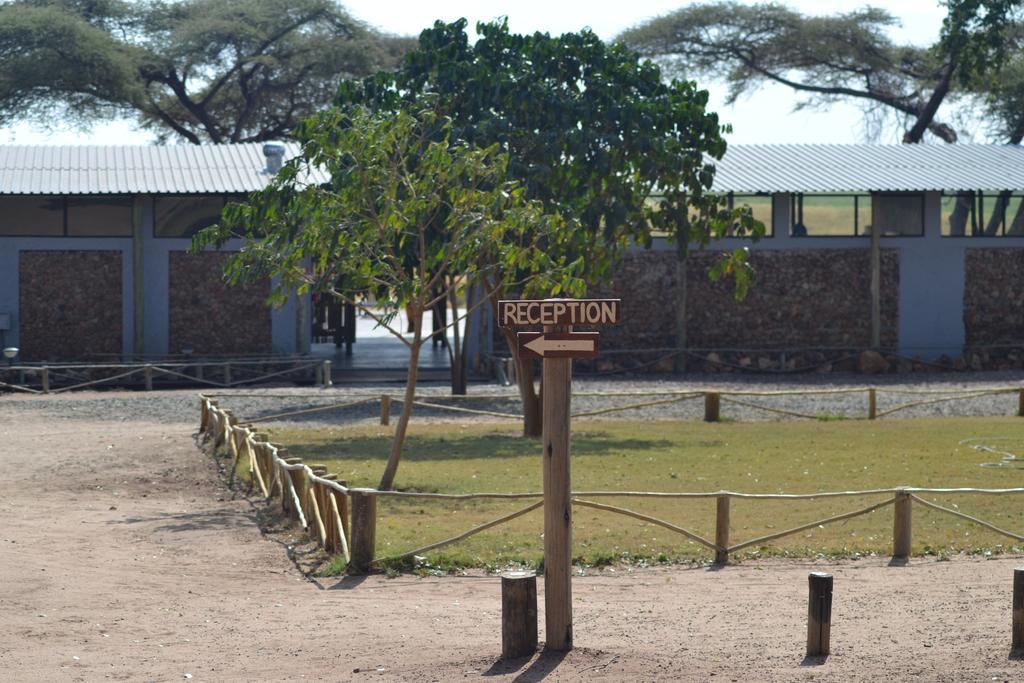 Mwandi View Hotel Kavimba Exterior foto